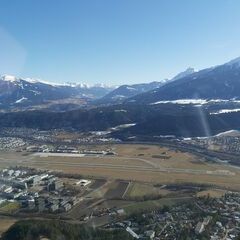 Flugwegposition um 13:47:32: Aufgenommen in der Nähe von Innsbruck, Österreich in 1053 Meter